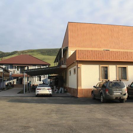 Saty Guest House Buitenkant foto