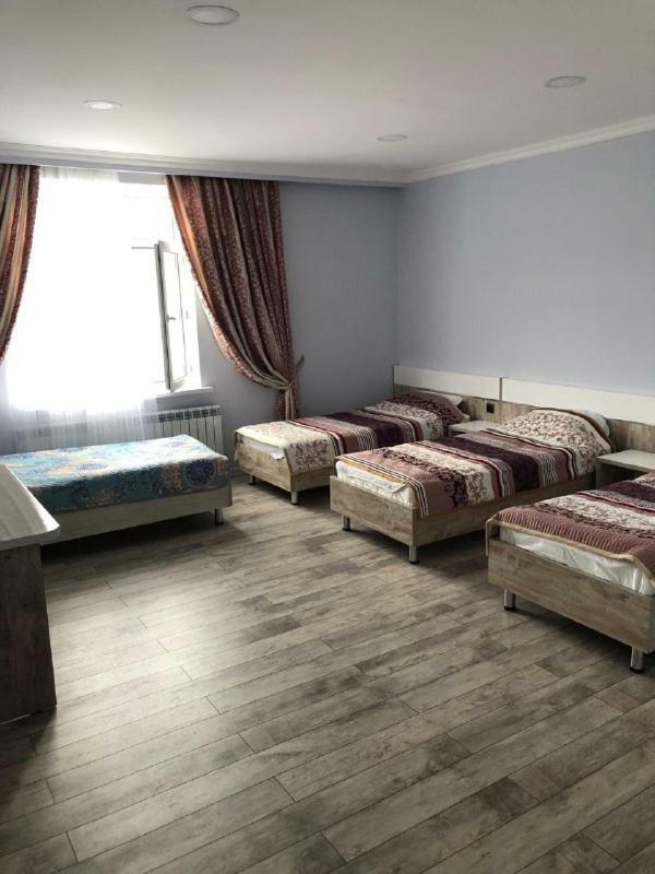 Saty Guest House Buitenkant foto